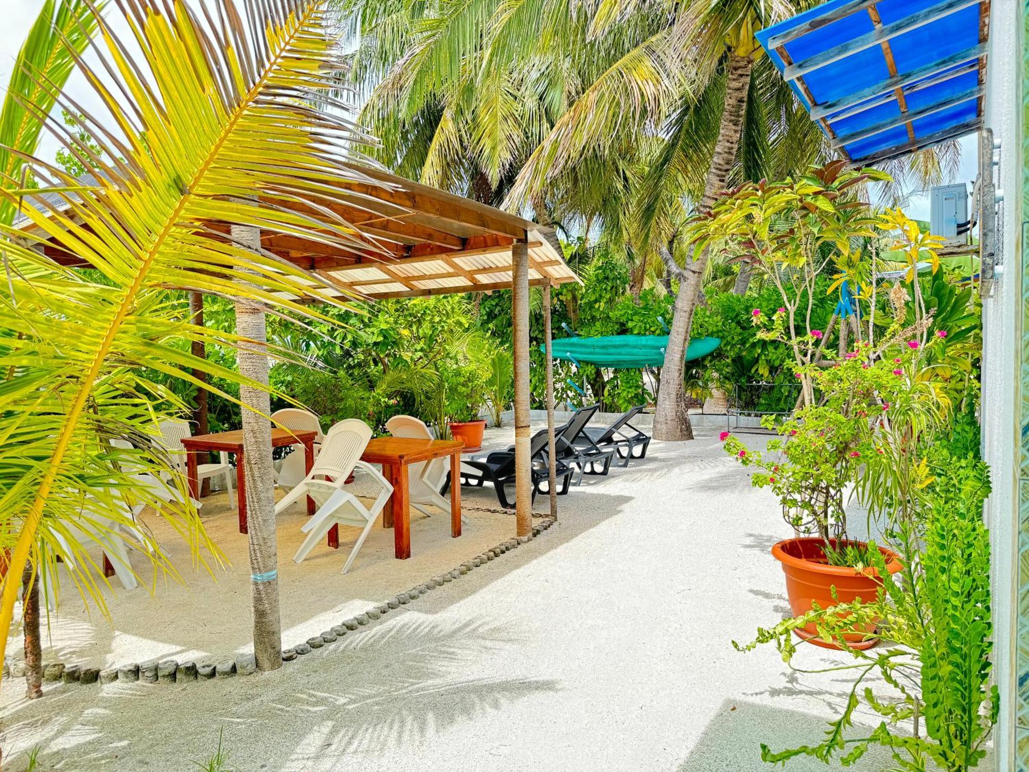 Ithaa Beach Guraidhoo  Buitenkant foto